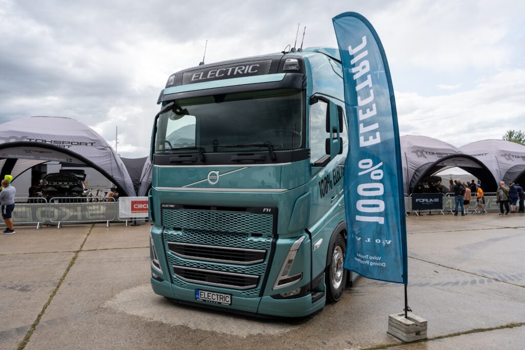 Tartu,,Estonia,-,07.20.2023:,Volvo,Fh,Electric,Truck,On,Display
