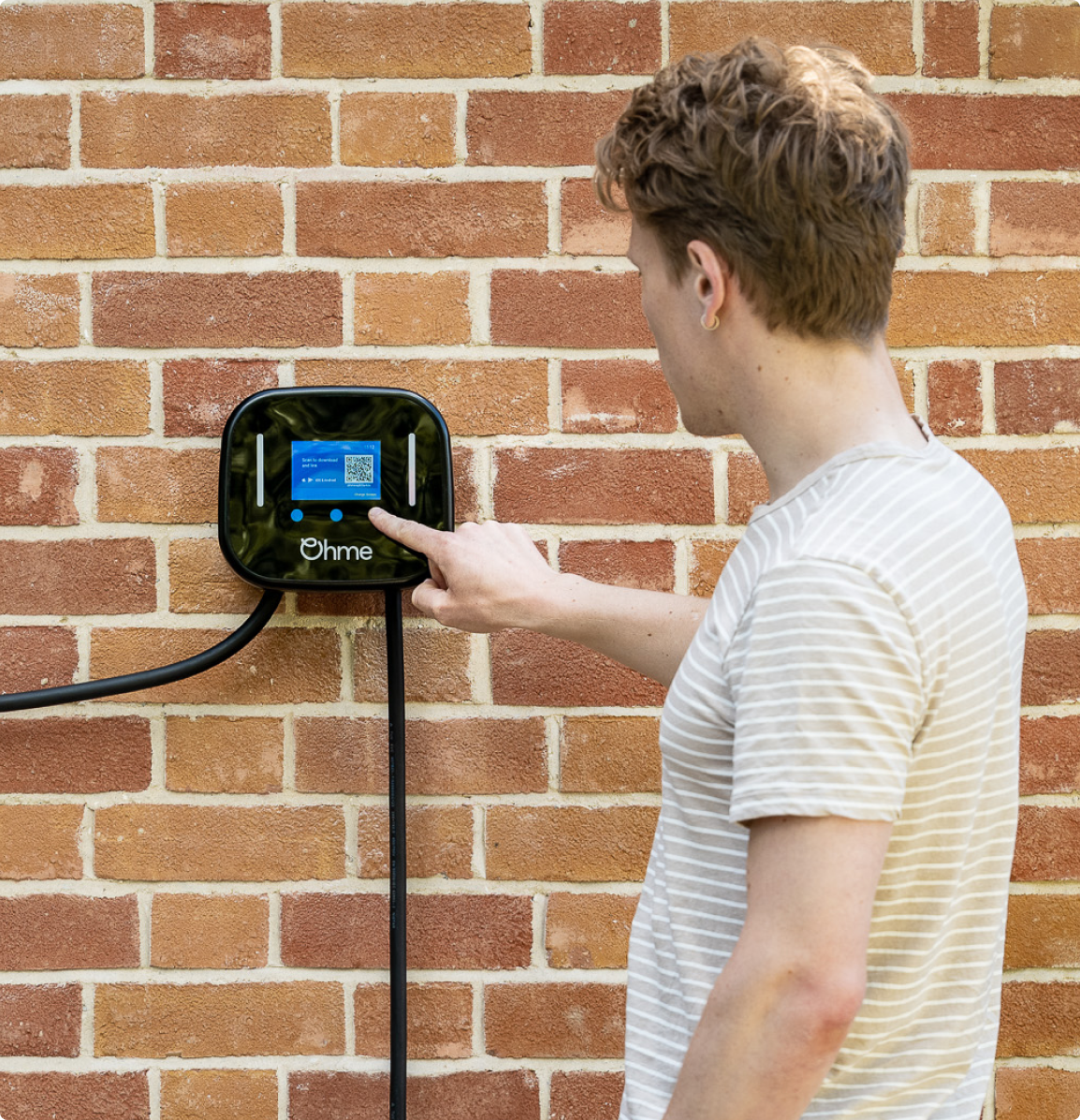 Ohme Home Pro 7.4kW - 5M Tethered - Image 3